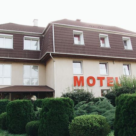 Panama Motel Székesfehérvár Extérieur photo