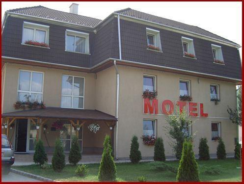 Panama Motel Székesfehérvár Extérieur photo
